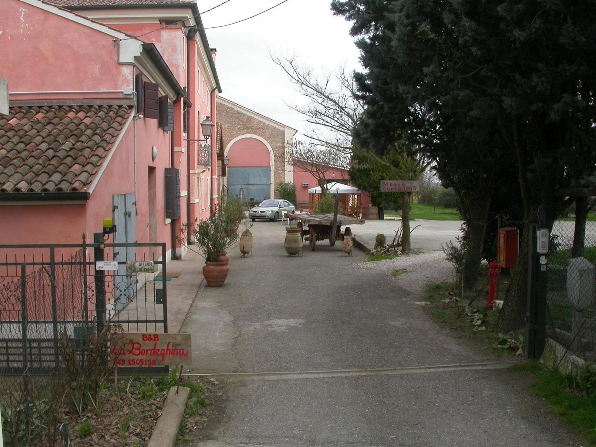 Bordeghina B&B In Farmhouse Pontecchio Polesine Exteriör bild